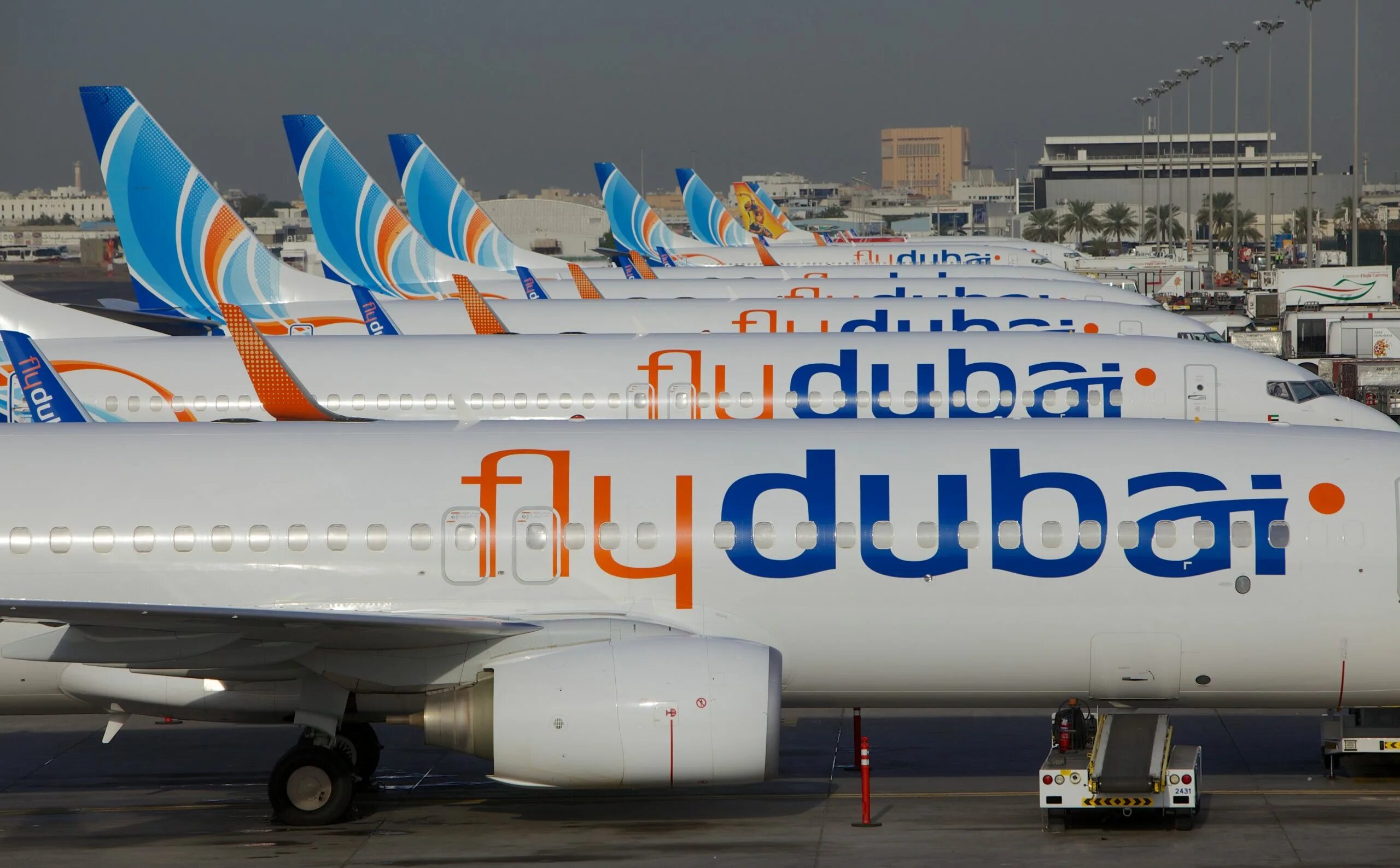 Дубай авиакомпании flydubai. ОАЭ самолет flydubai. Самолеты авиакомпании Флай Дубай. Флай Дубай 2023.