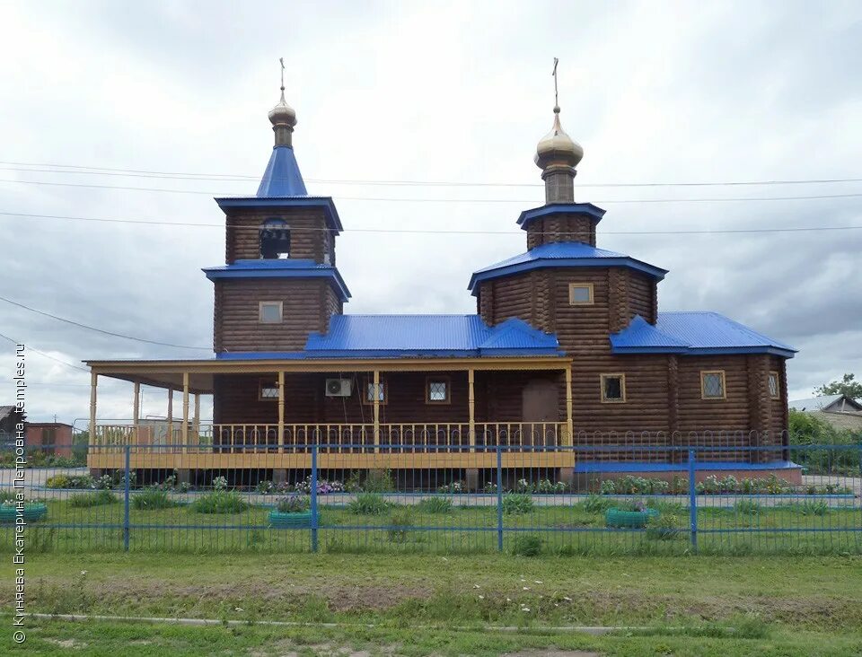 Село Марьевка Самарская область Пестравский район. Церковь в Марьевке Самарской области. Самарская область село Марьевка храм. Село Марьевка Пестравского района Самарской.