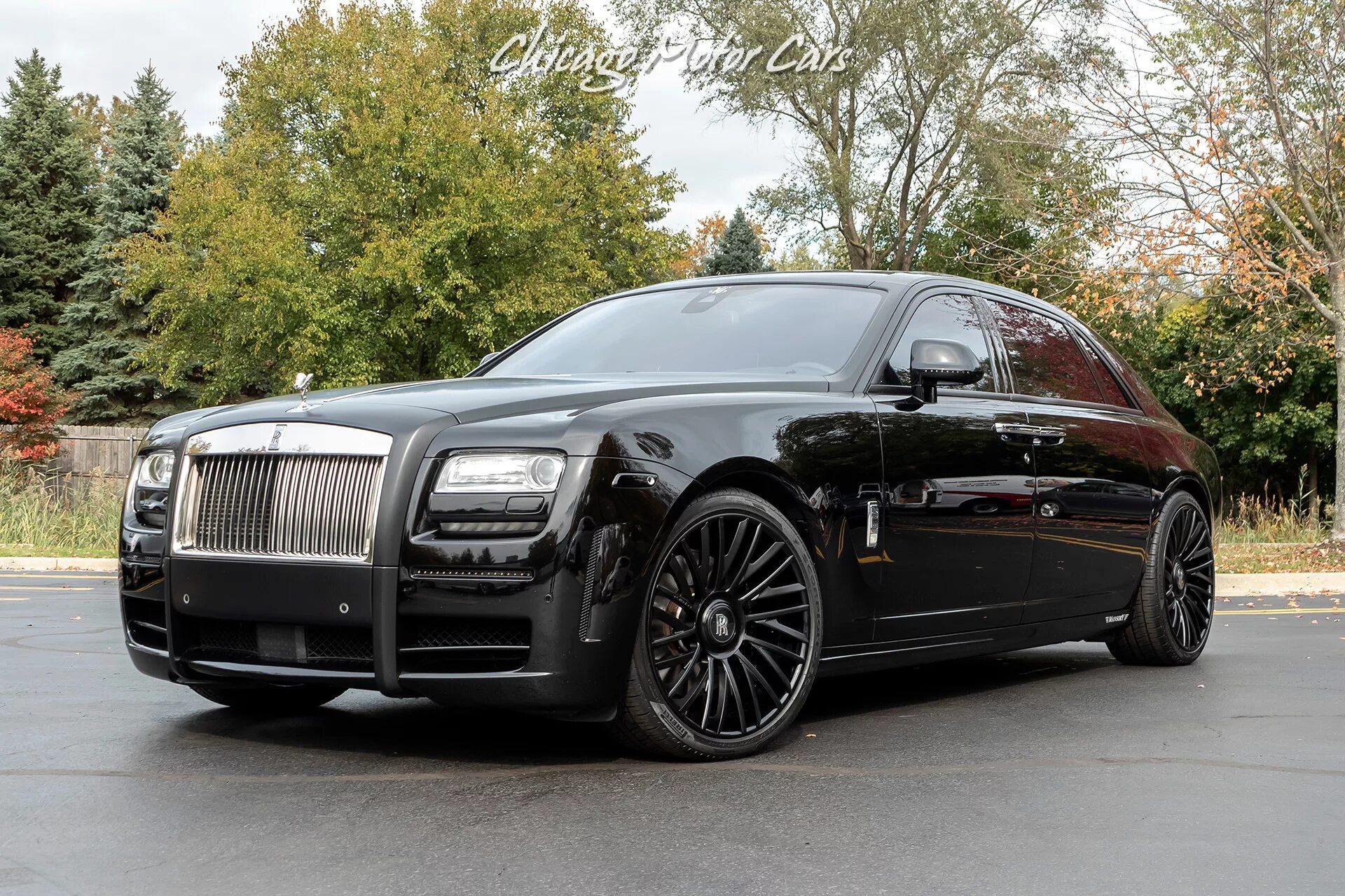 Роллс отзывы. Rolls Royce Ghost. Rolls Royce Ghost 2021 Mansory. Роллс Ройс Mansory 2020. Rolls Royce Ghost Mansory.