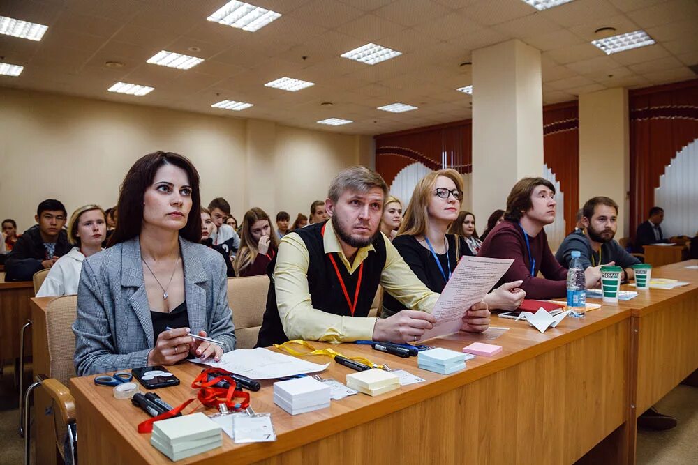 O2 оренбург. без формата оренбург. предприятие в оренбуржье. футболисты команды оренбург в 2021 году. директор аэропорта г.