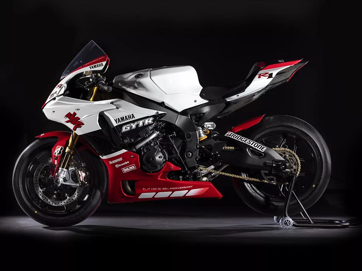 Yamaha r1 2019. Yamaha YZF r1 2019. Yamaha YZF-r1. Yamaha r1 GYTR.