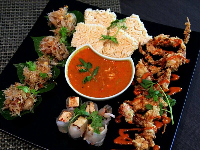 Кухни названия блюд. Национальная кухня сингапура. перанаканская кухня. сингапурская кухня блюда. традиционная кухня сингапура.