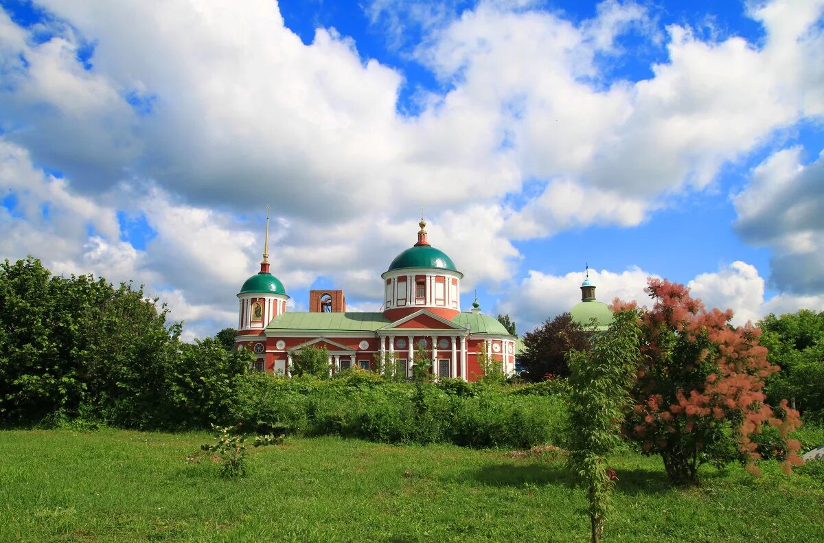 казанская богородицкая площанская пустынь брянская. богородицкая площанская пустынь. казанская богородицкая площанская мужская пустынь брянская область. площанская пустынь. монастырь в брасово брянской области.