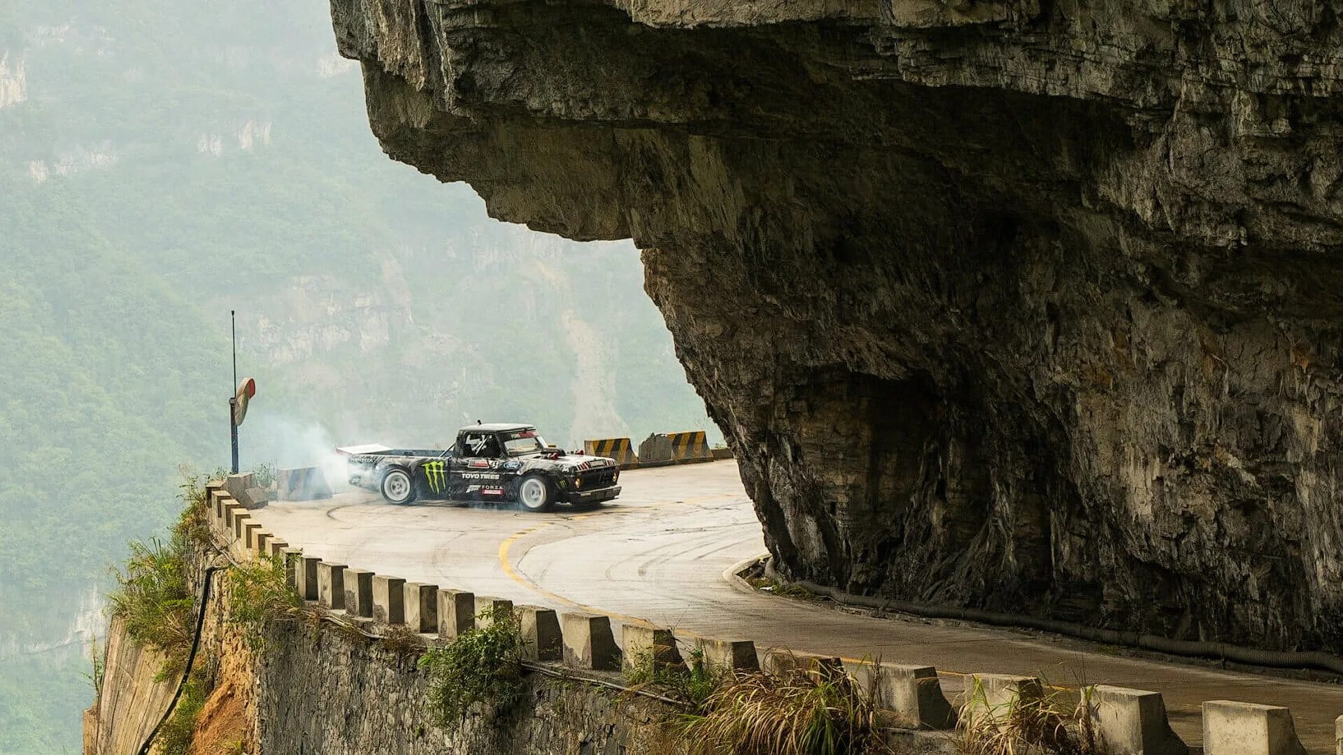 порше 911 singer acs. странные машины. проектирование автомобиля. 2006 ssc ultimate aero tt. 1969 holden hurricane concept.