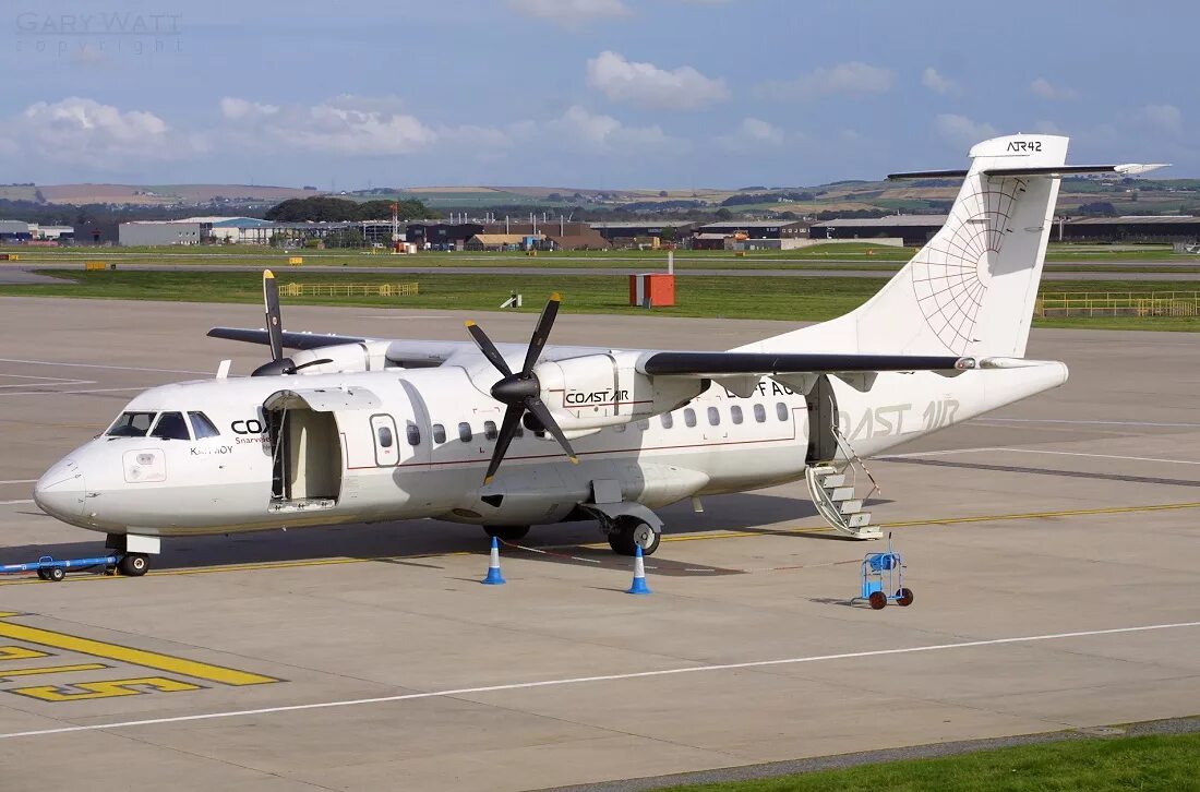 Аир 42. ATR 42. ATR 42 самолет. Aerospatiale ATR-42-300. Aerospatiale/Alenia ATR 42‑500.