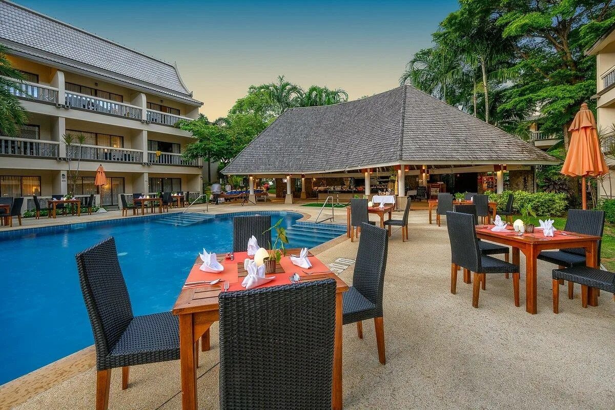 Центара карон пхукет. Пхукет карон centara. Центара ката резорт пхукет. Centara kata resort таиланд пхукет. Тайланд центара карон.