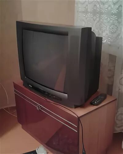 Недорогие телевизоры оренбург. Телевизор даром в Москве и Московской области. Заберу даром телевизор. Подставка для телевизора отдам даром.