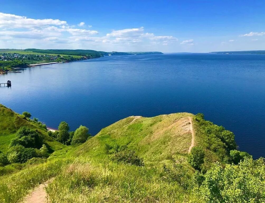 Берег камского устья. Гора Лобач Камское Устье. Камское Устье река Волга. Камское Устье Татарстан гора Лобач. Камское Устье Казань природа.