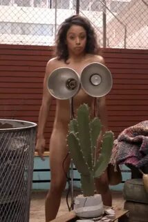 Slideshow: liza koshy nude.