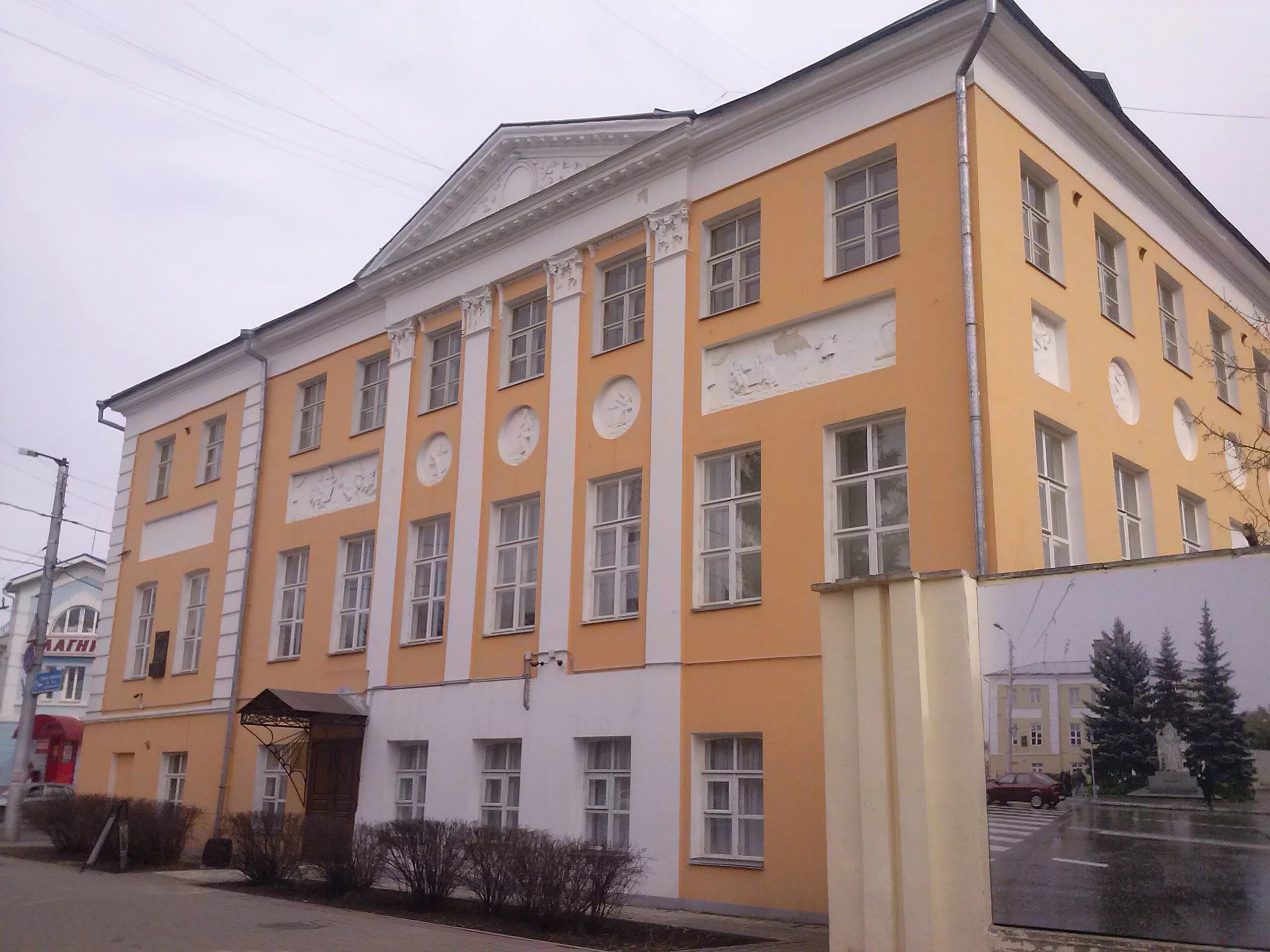 дом шамиля в калуге. дом имама шамиля в калуге. дом шамиля в калуге. особняк имама шамиля в калуге. дом шамиля в калуге 19 век.