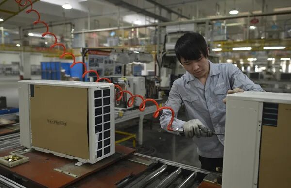 Заводы производители кондиционеров. Neoclima g-plasma ns/nu-hax07r. Завод по сборке кондиционеров. Экран для кондиционера производство. Промышленные кондиционеры igc.