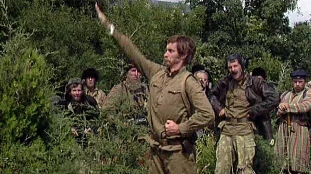 Маски шоу в партизанском отряде бузько. Маски-шоу маски в партизанском отряде. Маски шоу в партизанском отряде. Маски шоу партизанский отряд. Маски шоу партизанский.