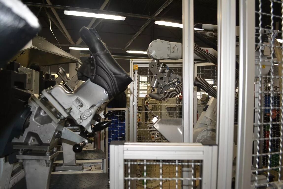 Комбинат свеза усть ижора. Кострома отзывы сотрудников. Завод пегас кострома директор. Кострома отзывы сотрудников. Костромской фанерный комбинат свеза кострома.