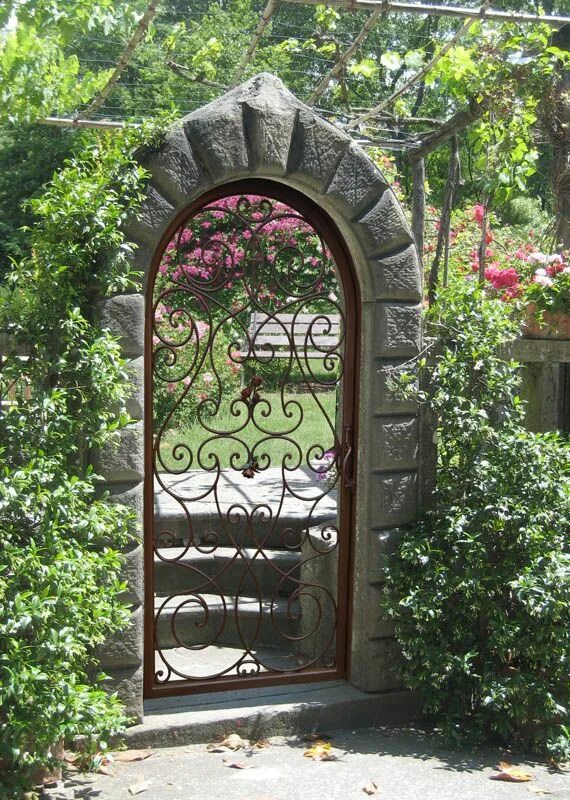 Садовые калитки и ворота Wooden garden gate, Garden gate design, Garden gates an