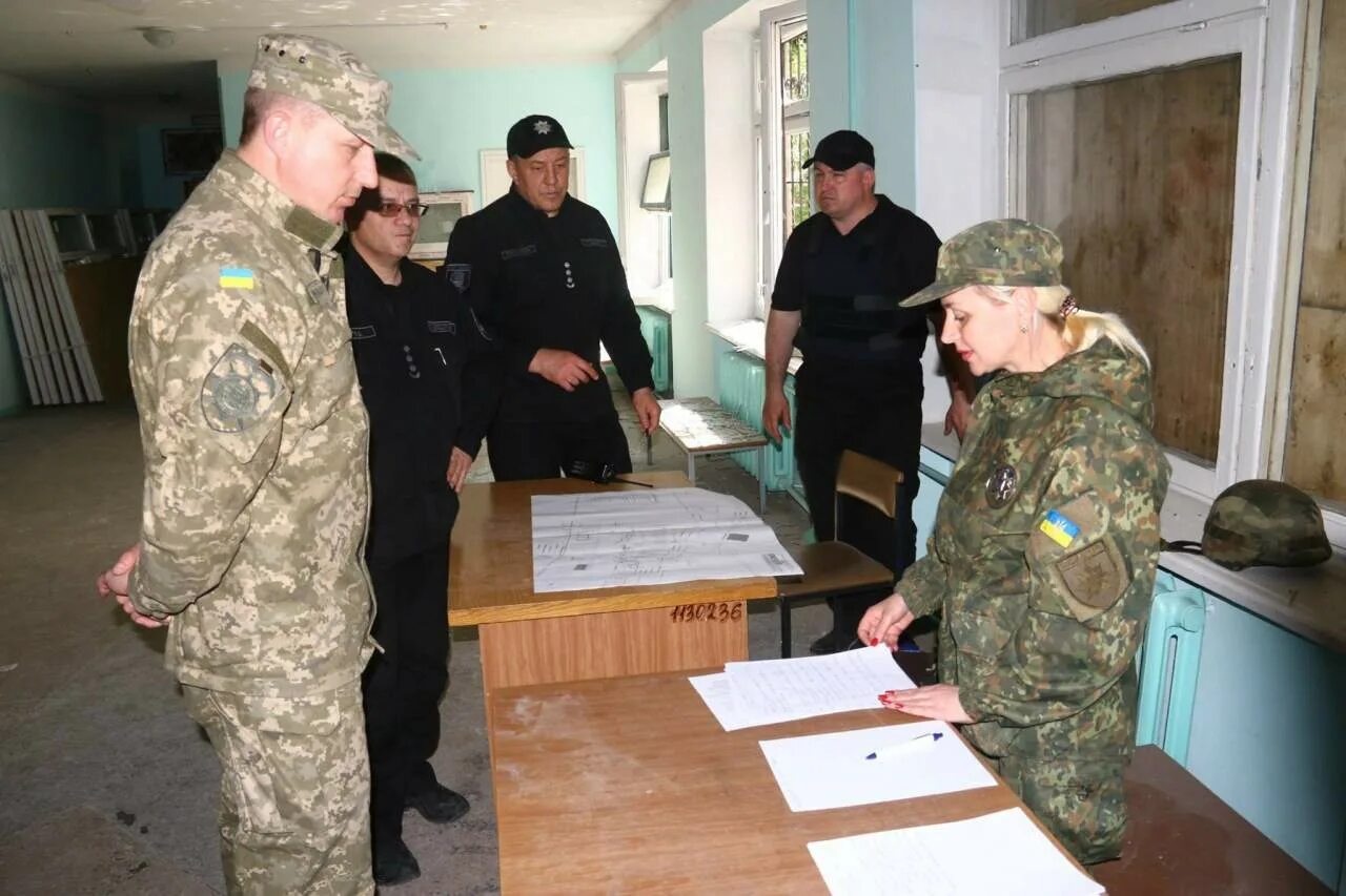 красногоровка обстановка. 27. красногоровка обстрел ул восточная. село красногоровка донецкая область. красногоровка обстановка.