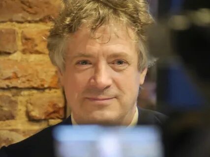 Маков актер