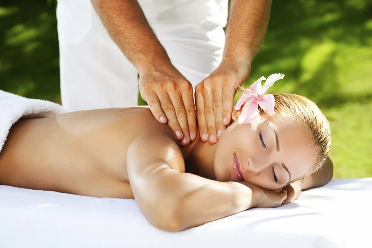 Marry massage. Массаж картинки. Массаж изображение. Массаж обложка. Массажист.