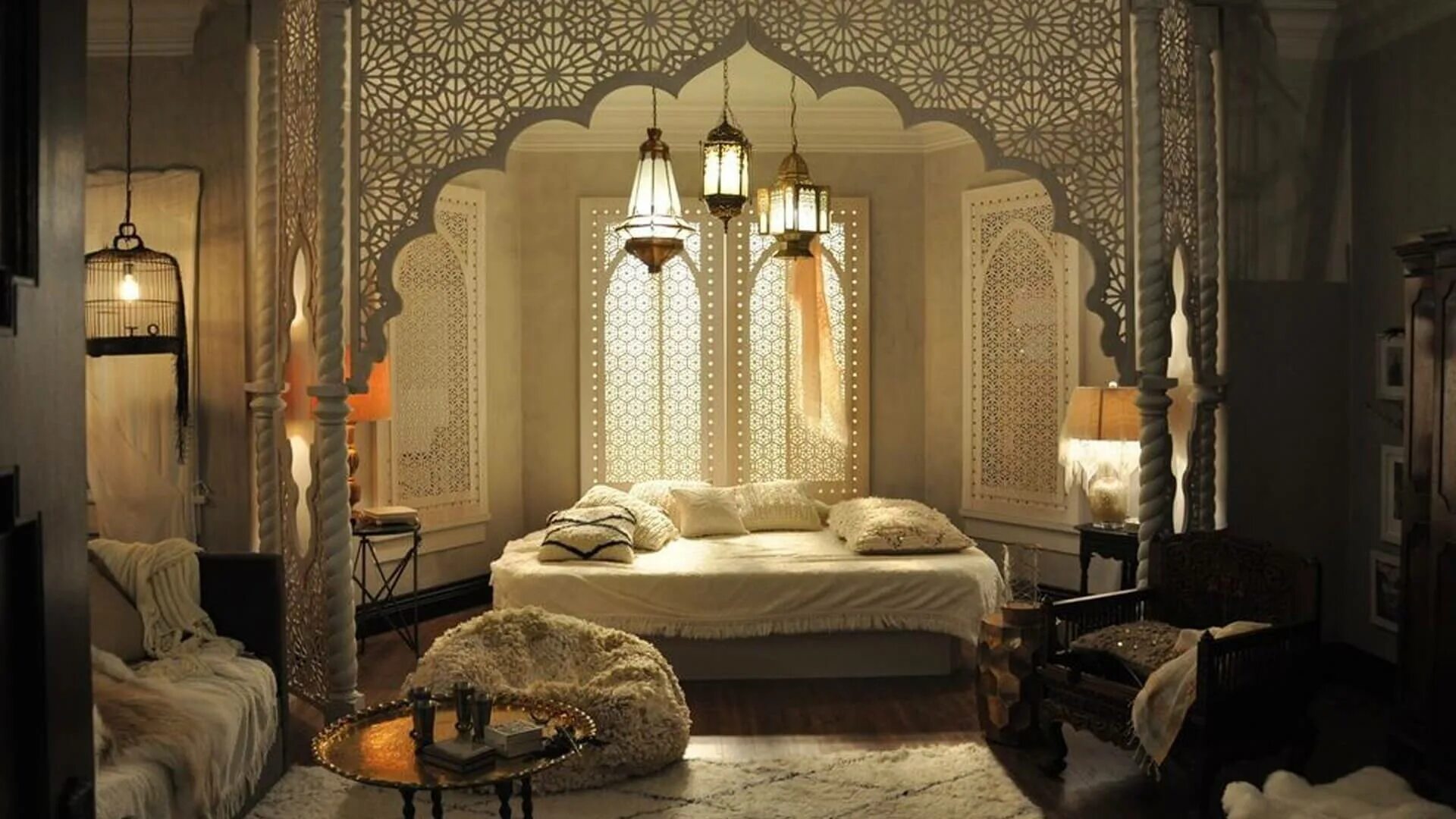 Арабский во сне. Интерьер Мороко стиль Марокко. Марокканский стиль Шэрон. Будуар в марокканском стиле. Восточный стиль Марокко.