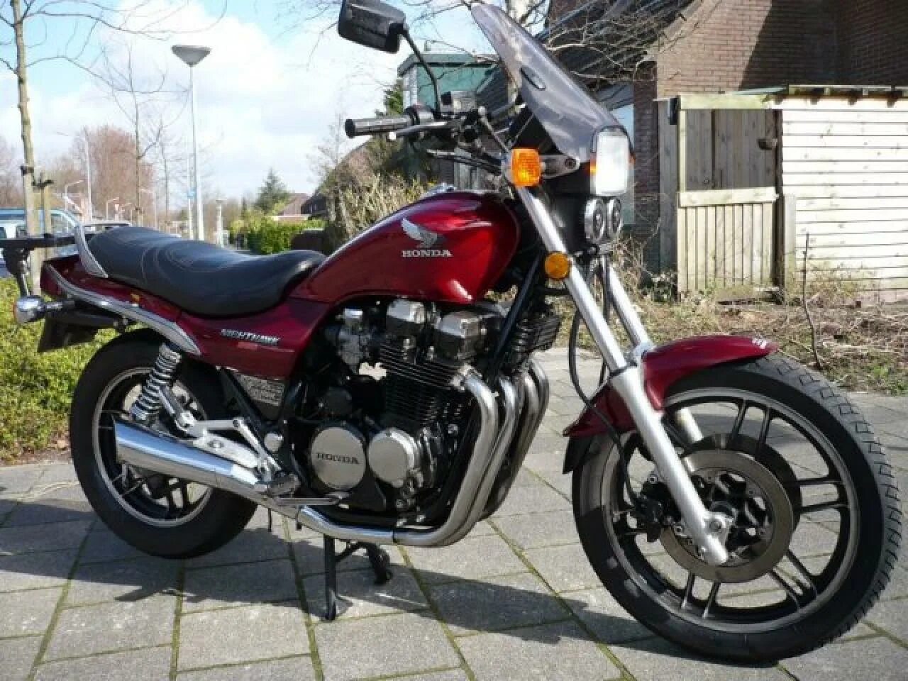 Купить новый Royal Enfield Super Meteor инжектор в Самаре: чёрный классик 2025 г