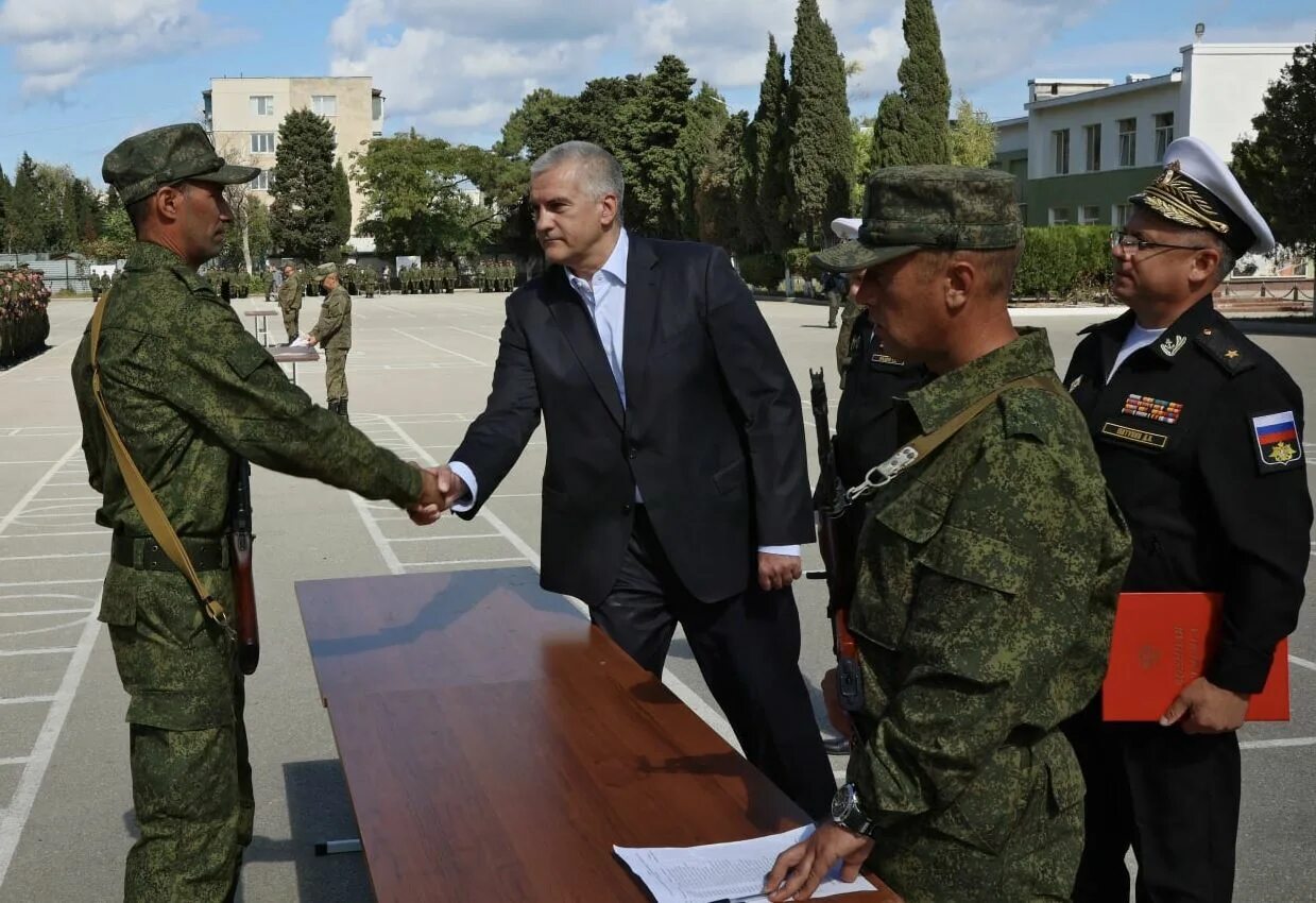 Военная операция в крыму. Севастополь 810 бригада морской пехоты присяга. Российские военные. Присяга Севастополь. 810 Бригада морской пехоты Севастополь присяга 2022.