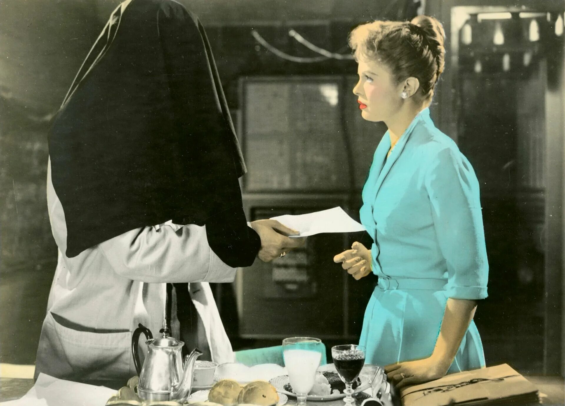 Рурико асаока. Логические ошибки как они мешают правильно мыслить. Запретный рай фильм 1958. Два фёдора тамара сёмина. Уемов а.