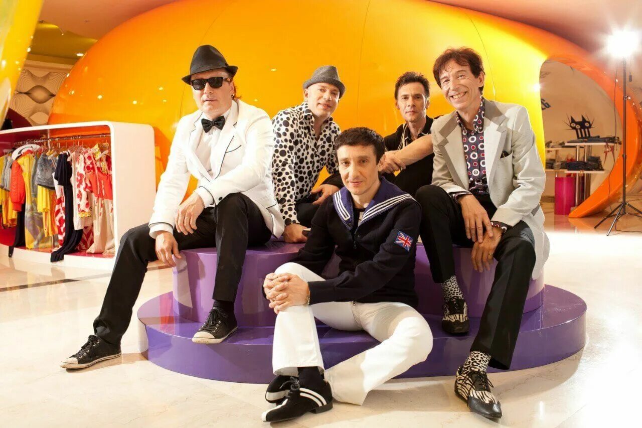 группа браво 1995. группа браво состав. брава песни. группа браво 1995. кассета браво.