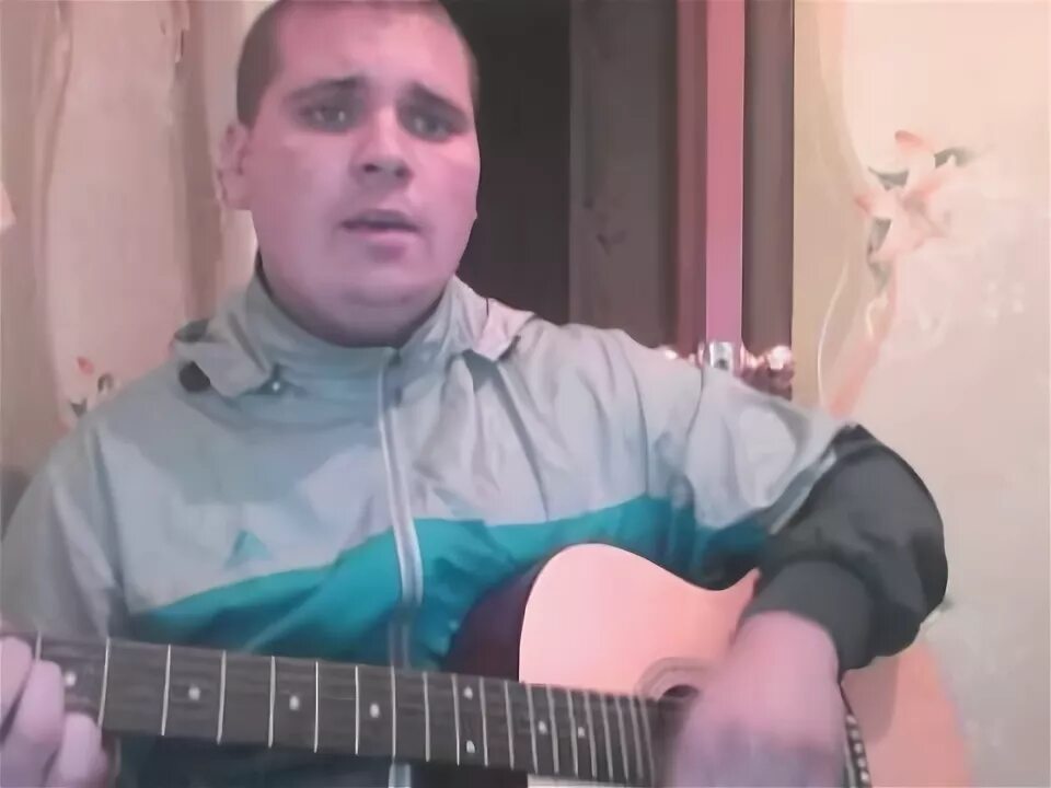 Дельфиненок песня под гитару слушать. Дворовая песня про дельфинёнка. Дельфинёнок казан казиев аккорды. Песня про дельфина грустная под гитару. Песенка про дельфиненка.