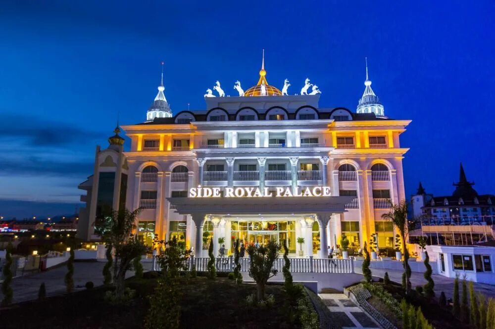 Side royal hotels 5. Side Royal Palace 5*. Отель Сиде Роял Палас. Side Royal Palace Hotel Spa 5 Турция. Отель Royal Сиде.