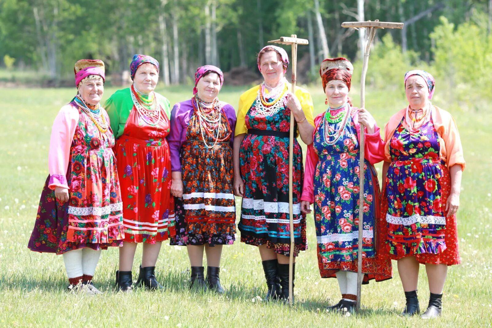 Семейские Забайкалья красный Чикой. Костюм семейские Забайкалья красный Чикой. Семейские староверы Забайкалья. Традиционная культура семейских Забайкалья. 1 жители забайкальского края