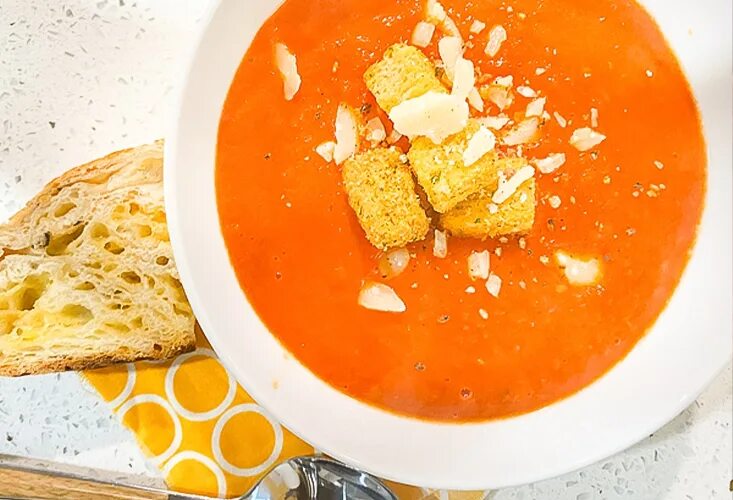 Тыквенный суп с сельдереем. Тыквенный суп с сельдереем. Тыквенный суп с сельдереем. Potage. Суп с тыквой на курином бульоне и картофелем.