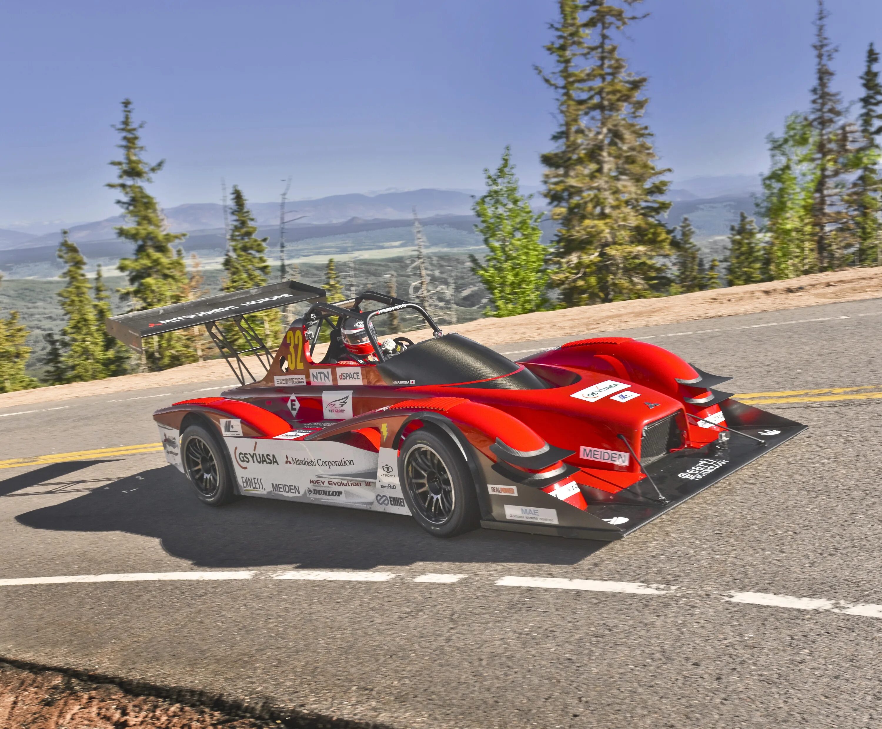 Suzuki sx4 Pikes Peak. Mitsubishi MIEV Evolution. Evolution машина электрическая. V4 Pikes Peak. Проджект эволюшен 5.0