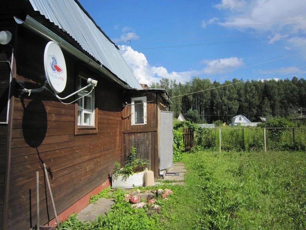 СНТ медик Конаково. СНТ медик Тверская область. Дом Конаково Волга. Россия, Тверская область, Конаковский район, СНТ медик. Снт медик купить участок