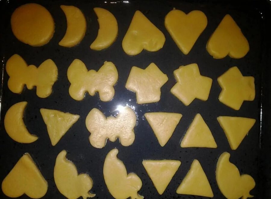 1 Piece 4*6 Green color Moulds Cookies Biscuits Cutting Molds Shapes Sheet Cutte