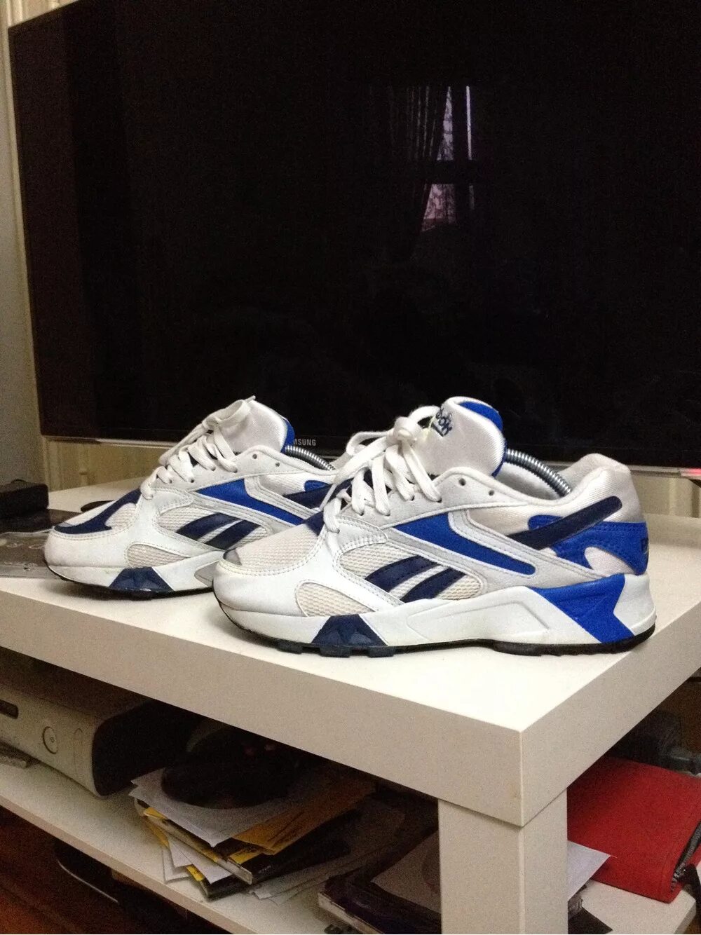 The legacy of 80s and 90s basketball shoes (but not only) Swag shoes, Vintage sn