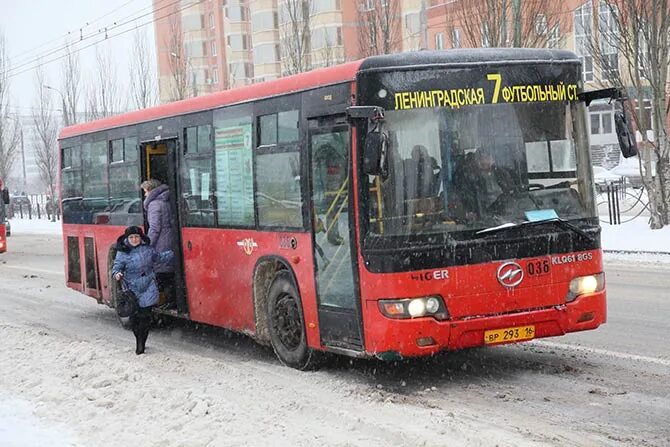 49 автобус казань. Автобус Казань. 7 Автобус Казань. Старые автобусы Казани.