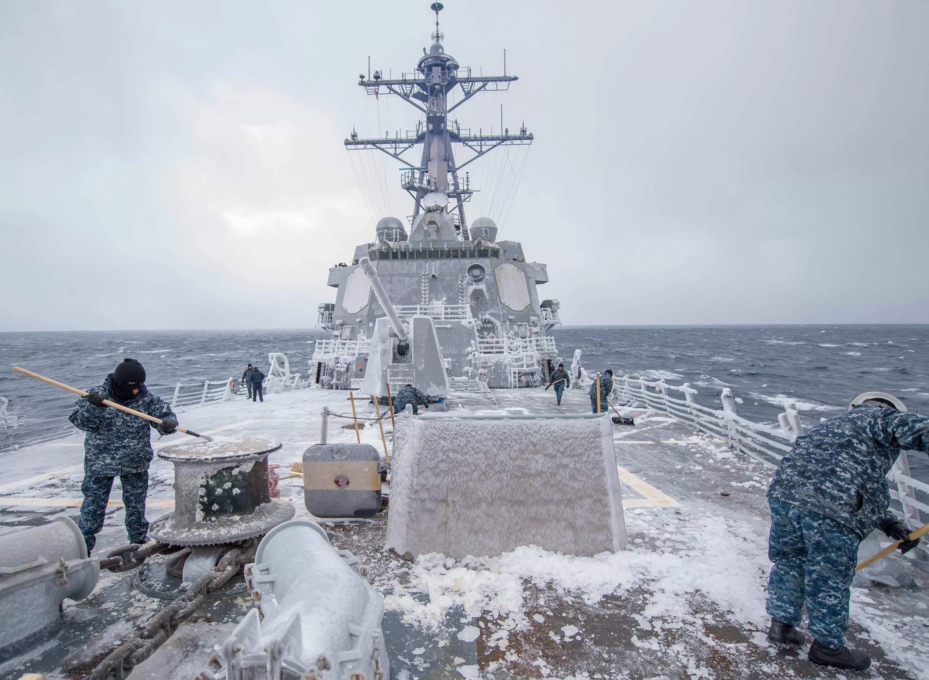 Корабли НАТО В Баренцевом море. Северный флот в Арктике. Учения США НАТО В Арктике. Корабли НАТО В Арктике.