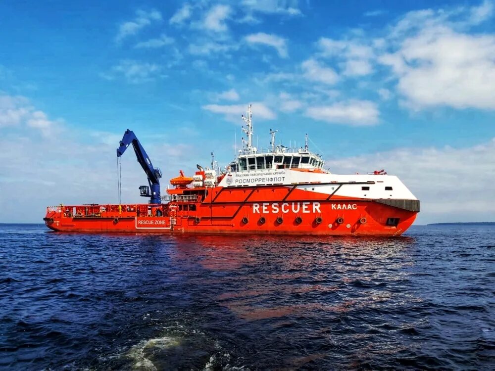 Буксир спасатель василий бех. Спасатель карев судно. Проект mpsv07 спасатель ильин. Судно спасатель. Судно спасатель.