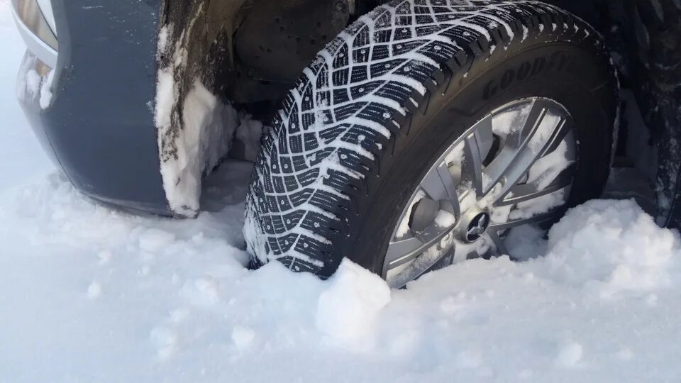 Гудиер ультра грип айс арктик шип. Goodyear ultragrip arctic 2. Goodyear ultra grip arctic 2 suv. Шины goodyear ultragrip arctic 2. Goodyear ultra grip arctic 2 suv.