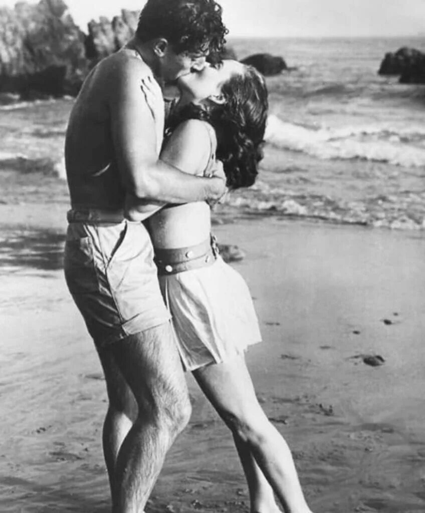 Vintage couples. Vintage couples. Vintage couples. Vintage couples. Влюбленные пары ретро.