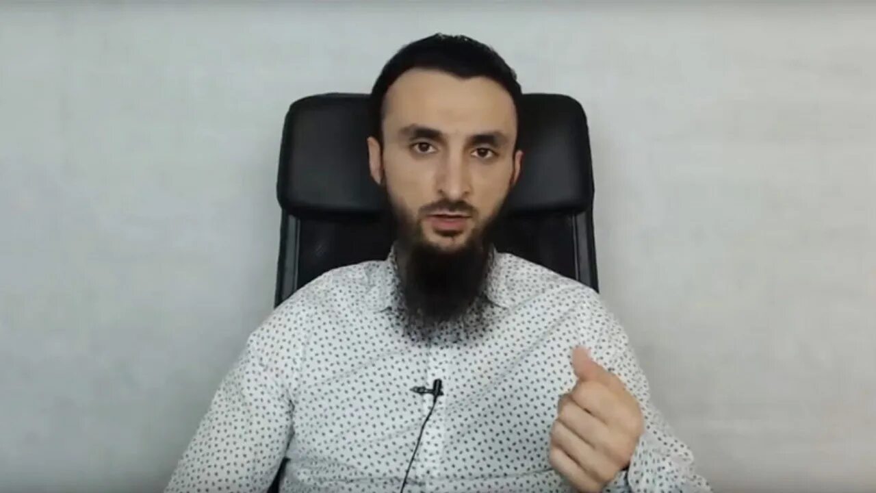 Блоггер тумсо. Абдуджабар абдуджабарович абдурахманов. Чеченский оппозиционер тумсо. Тумсо шамаев. Абдурахманова национальность.
