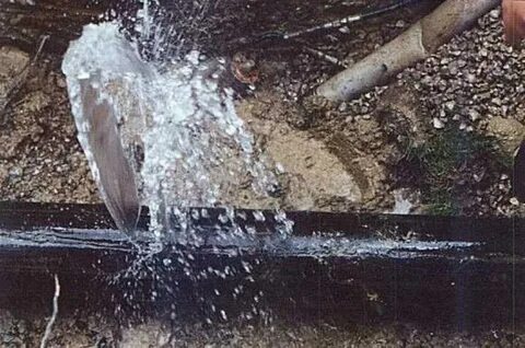 Порыв водопровода