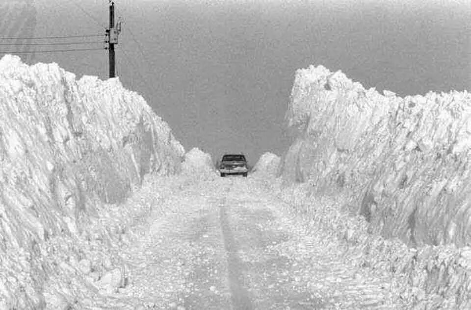 Пурга в Иране 1972. Снегопад в Иране 1972. Снежный шторм в Иране 1972. Снежная буря 1972 года в Иране.