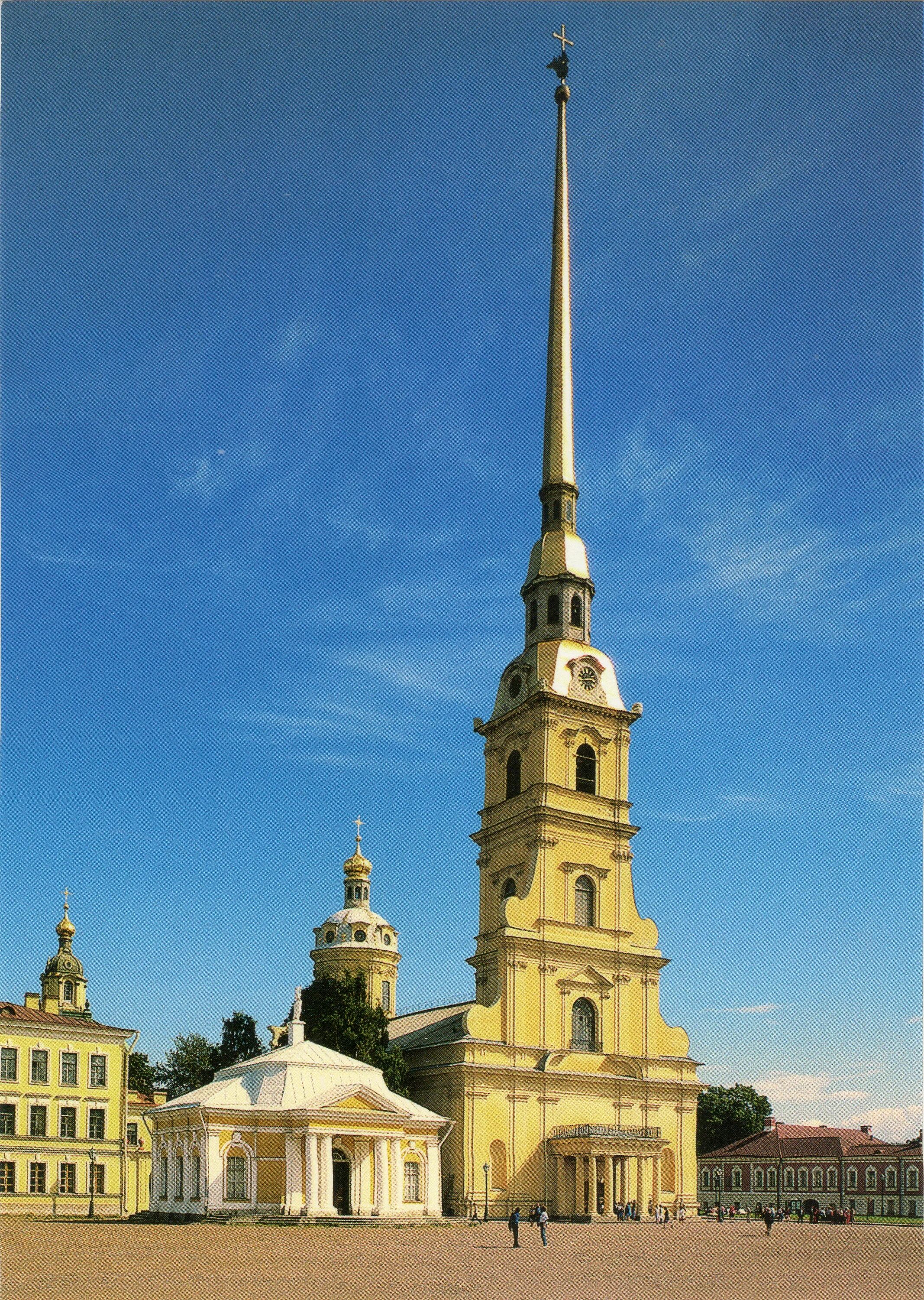 Академия наук и кунсткамера в санкт-петербурге при петре 1. Петропавловский собор в петербурге. Доменико трезини архитектура. Здания петербурга построенные при петре. Первый музей кунсткамера при петре 1.