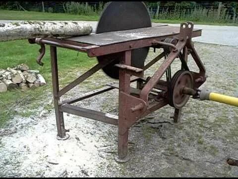 Saw bench