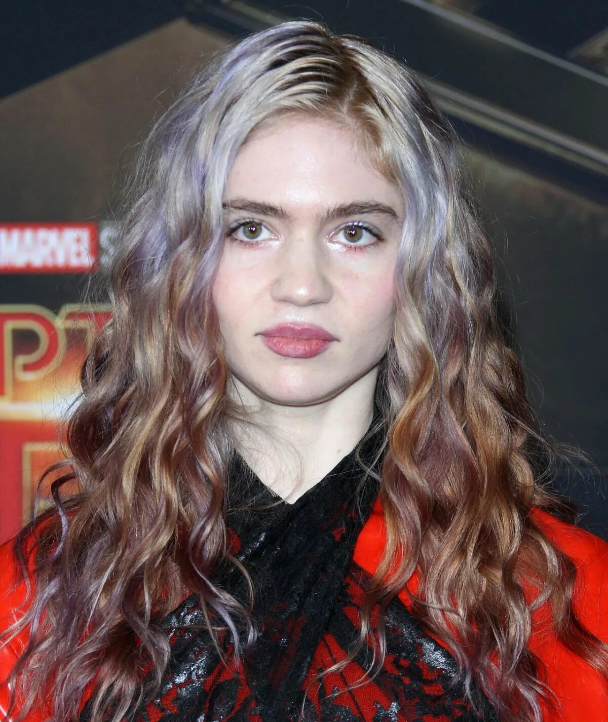 Grimes певица. Граймс певица. Grimes певица 2020. Включи гримс. Grimes 2023.