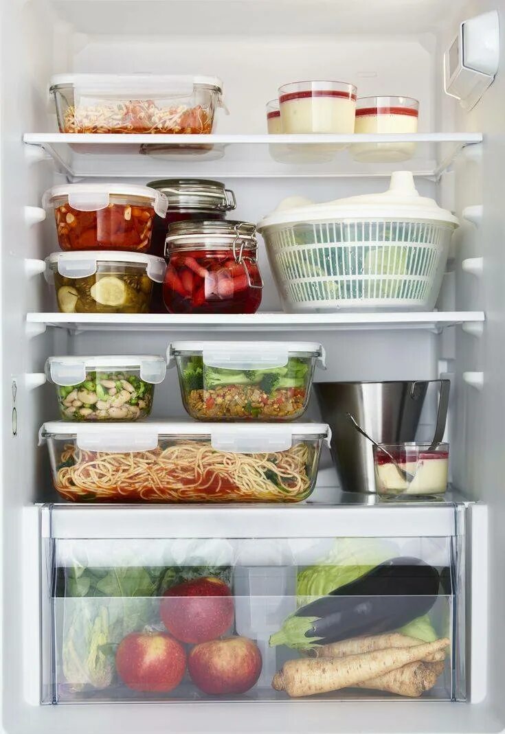 Сколько можно держать открытым холодильник. Холодильник Атлант 2706 полка НКД овощами. Хранение в холодильнике. Холодильник с продуктами. Порядок в холодильнике.
