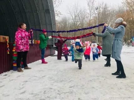 Игры на новый год на улице