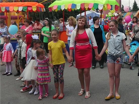 Погода в г гуково. Погода в Гуково. Гуково день города. Мероприятия в Гуково 1 июня. Погода в Гуково на 10 дней.