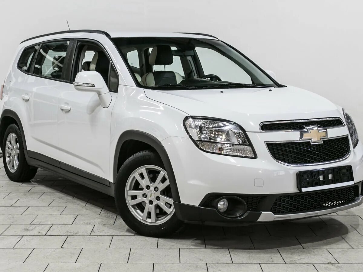 Chevrolet Orlando 2. Купить машины 2014 года