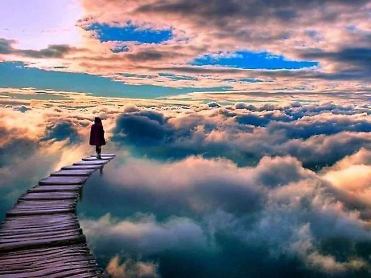 Духовные перемены. Человек уходит в небо. Задуматься о жизни. Путь одиночества. Дорога к небу.